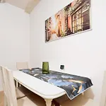 Lovely Authentic & Cozy Atmosphere Apartmán