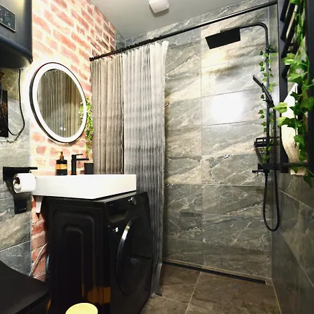 Lovely Authentic & Cozy Atmosphere *