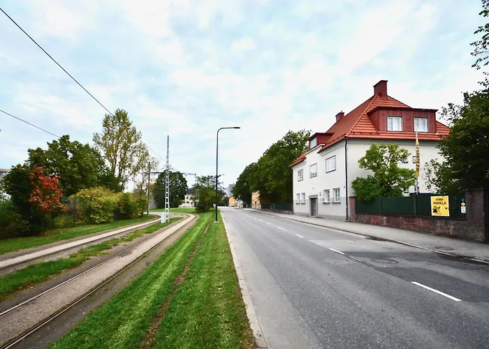 Lovely Authentic & Cozy Atmosphere